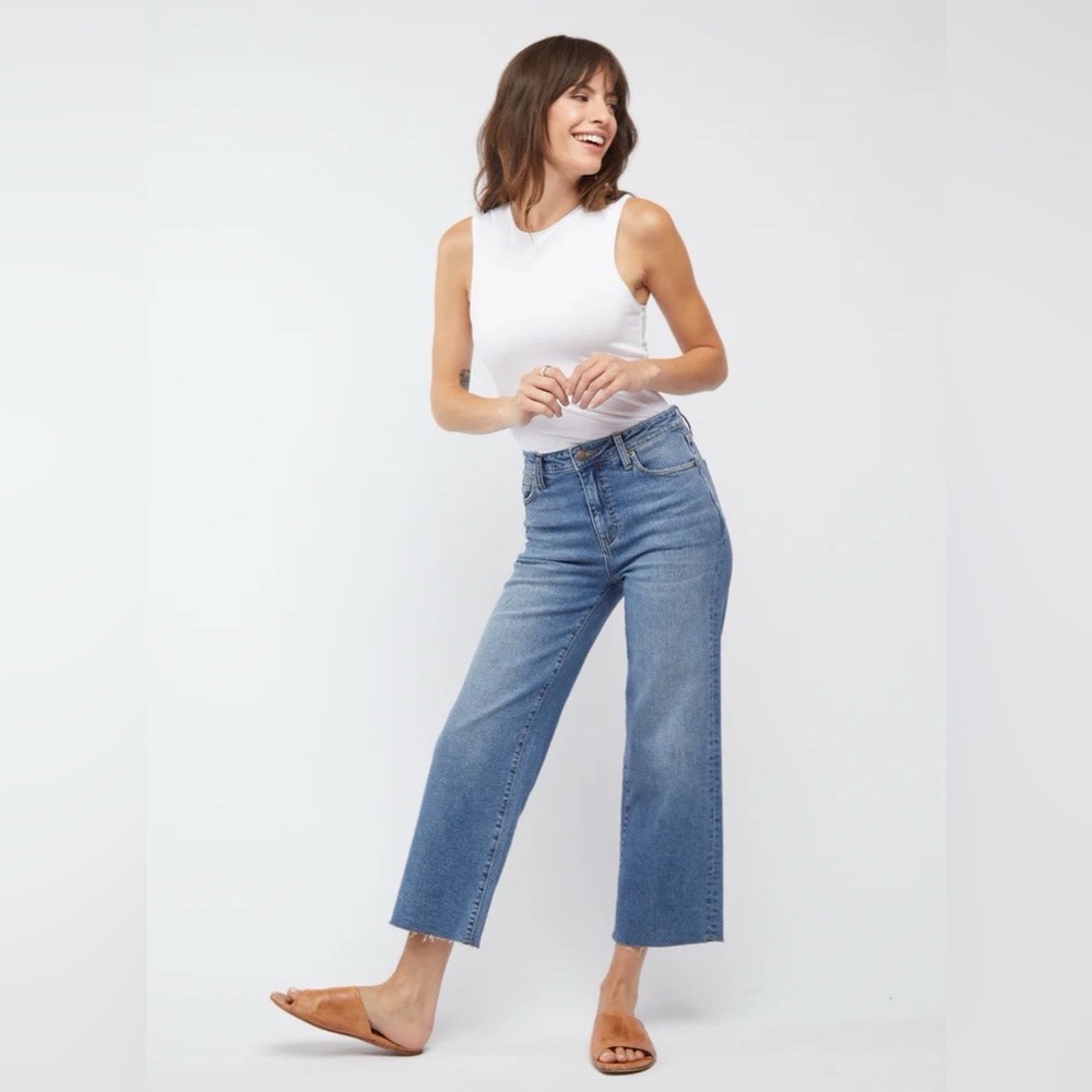 Oliver Logan Aberdeen Wide Leg Cropped Jeans in Vintage Worn Size 29